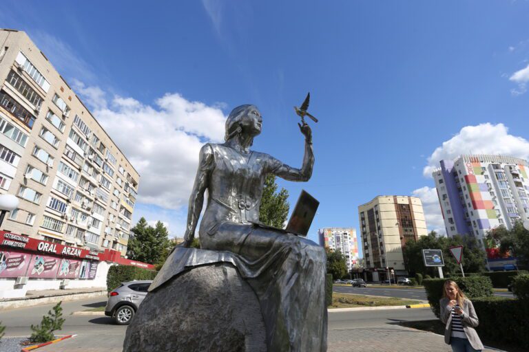 История, застывшая в металле