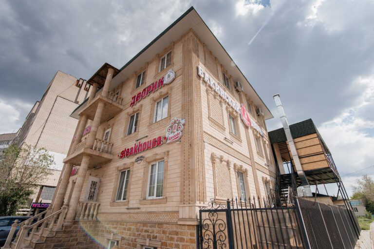 «Бакинский дворик»: из Азербайджана с любовью